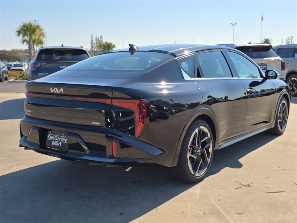 2026 Kia K4 GT-Line