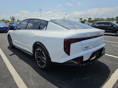 2025 Kia K4 GT-Line