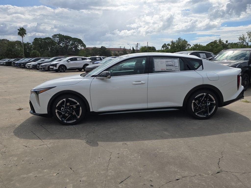 2026 Kia K4 GT-Line