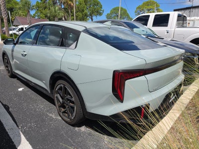 2025 Kia K4 GT-Line