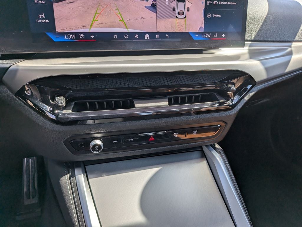 2025 BMW 2 Series 230i