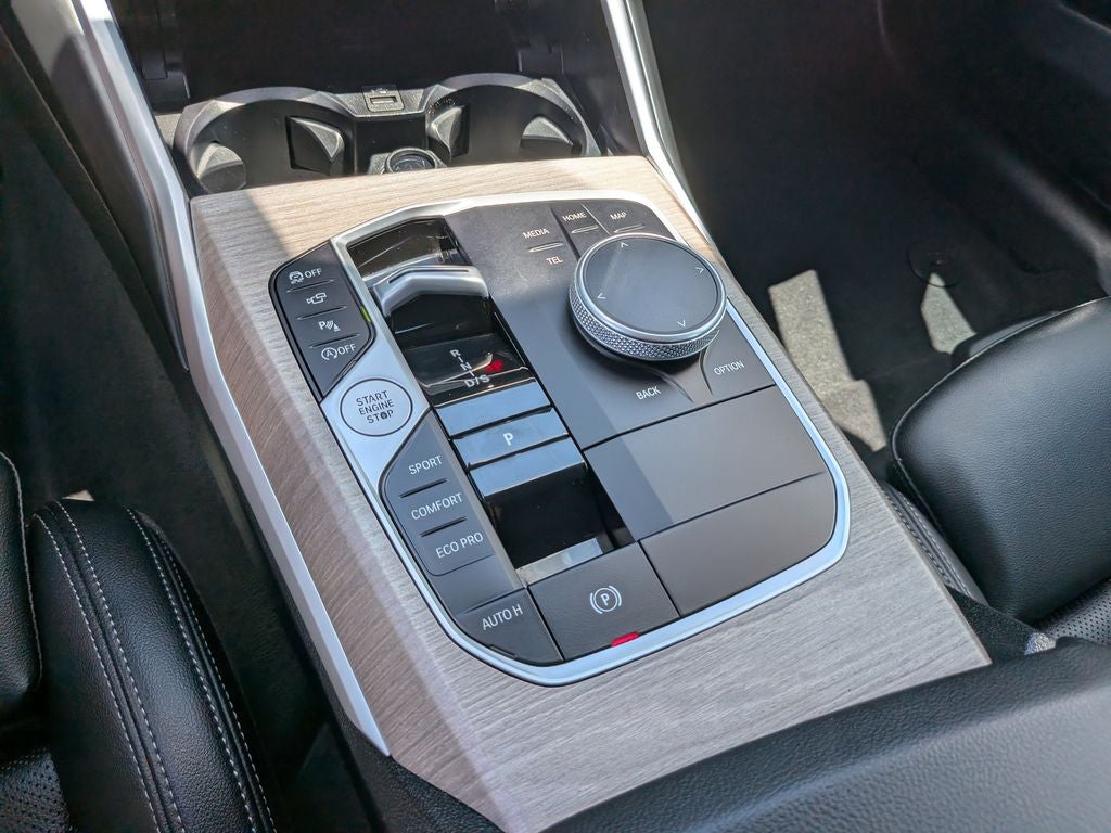 2025 BMW 3 Series 330i