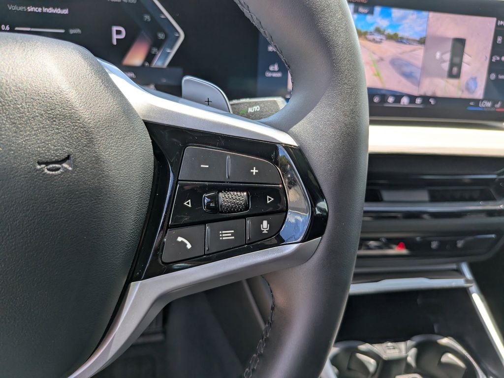 2025 BMW 3 Series 330i