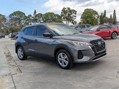 2022 Nissan Kicks S