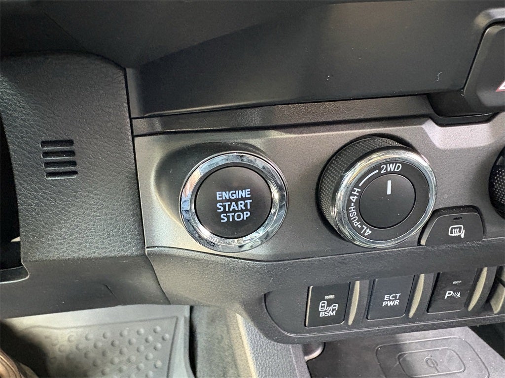 2023 Toyota Tacoma TRD Off-Road V6