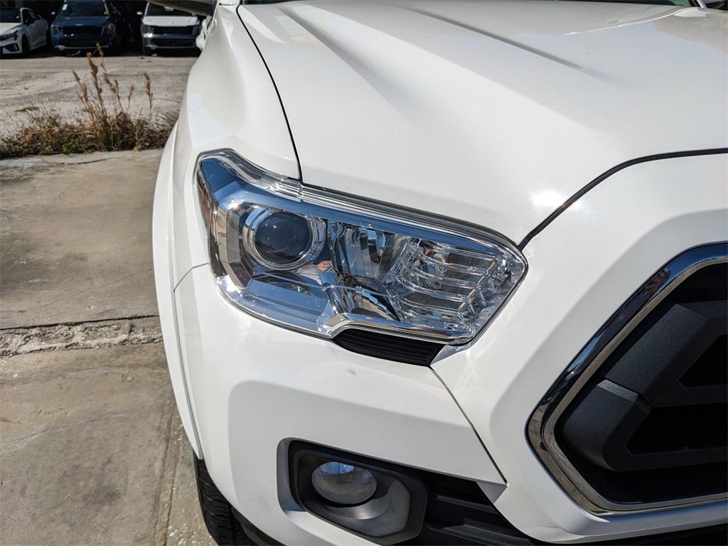 2022 Toyota Tacoma SR5 V6