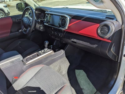 2022 Toyota Tacoma SR5 V6