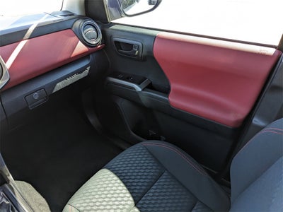 2022 Toyota Tacoma SR5 V6