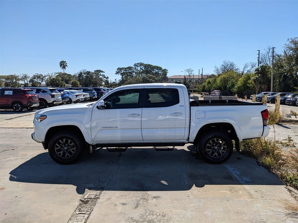 2022 Toyota Tacoma SR5 V6