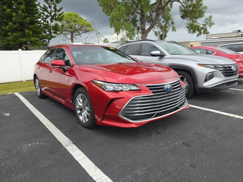2021 Toyota Avalon Hybrid XLE Plus