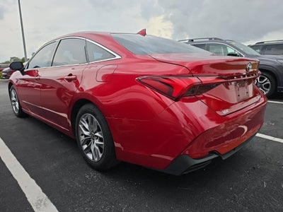 2021 Toyota Avalon Hybrid XLE Plus