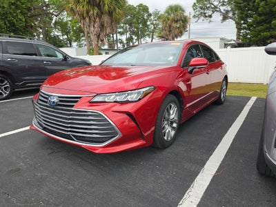 2021 Toyota Avalon Hybrid XLE Plus