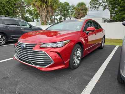 2021 Toyota Avalon Hybrid XLE Plus