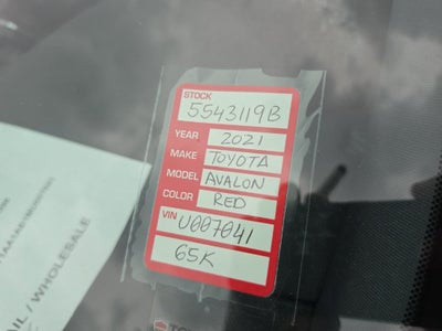 2021 Toyota Avalon Hybrid XLE Plus