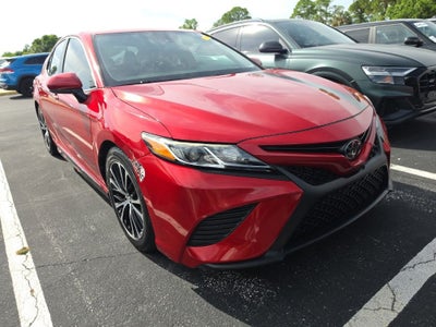 2019 Toyota Camry SE