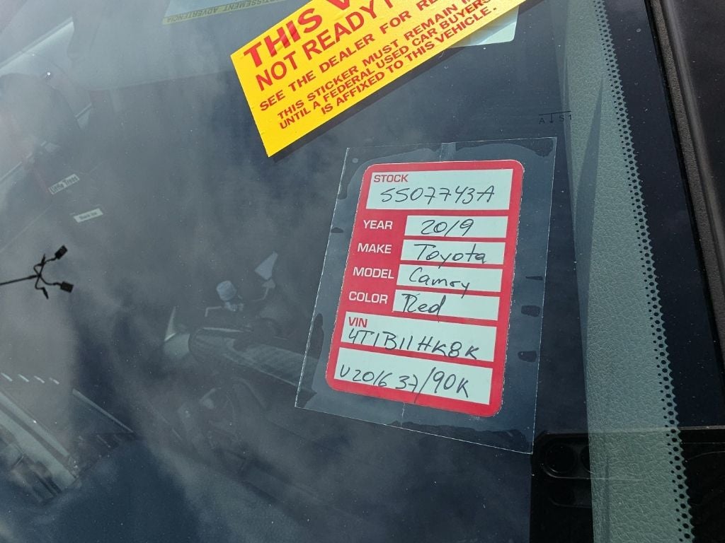 2019 Toyota Camry SE