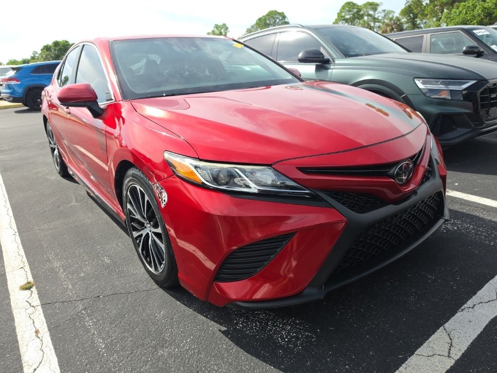 2019 Toyota Camry SE
