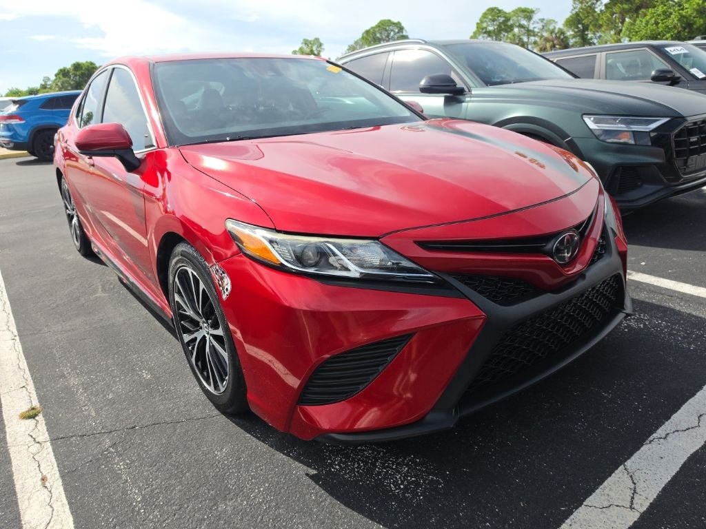 2019 Toyota Camry SE