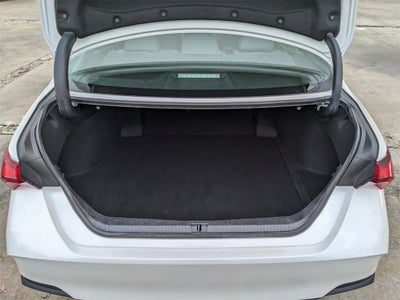 2019 Toyota Avalon Hybrid XLE Plus