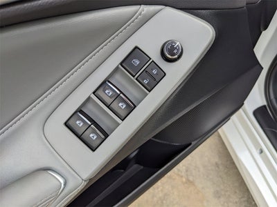 2019 Toyota Avalon Hybrid XLE Plus