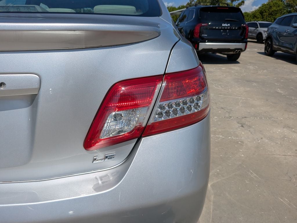 2010 Toyota Camry LE