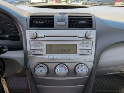 2010 Toyota Camry LE