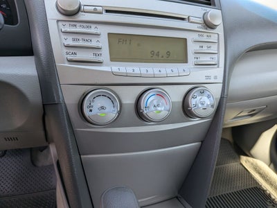 2010 Toyota Camry LE