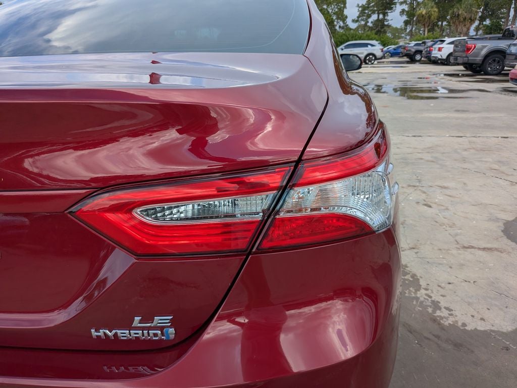 2020 Toyota Camry Hybrid LE