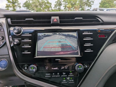 2020 Toyota Camry Hybrid LE