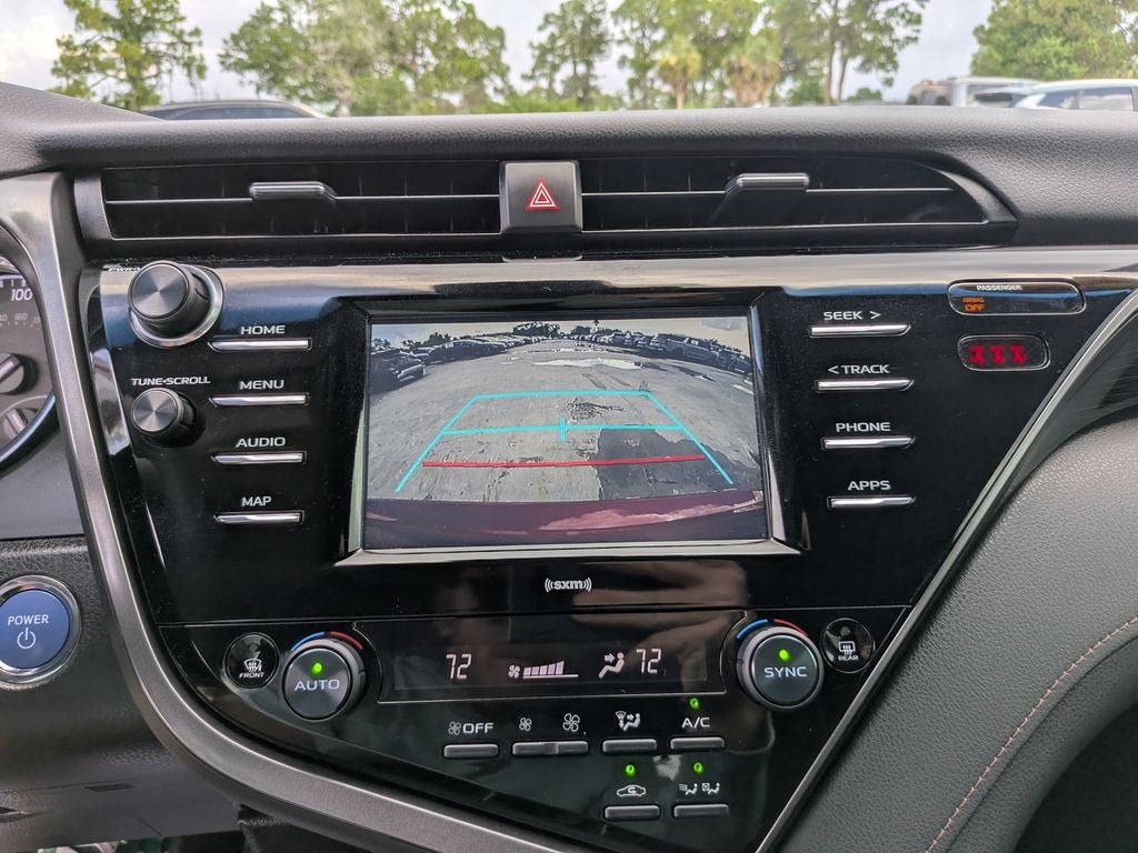 2020 Toyota Camry Hybrid LE
