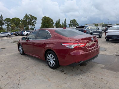 2020 Toyota Camry Hybrid LE