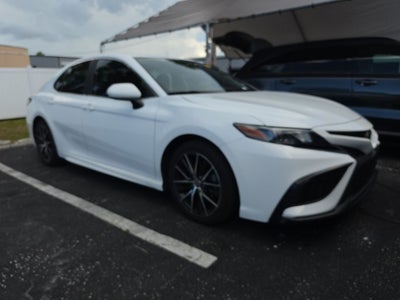 2021 Toyota Camry SE