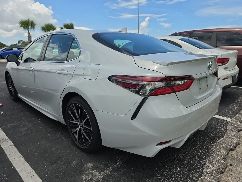 2023 Toyota Camry SE