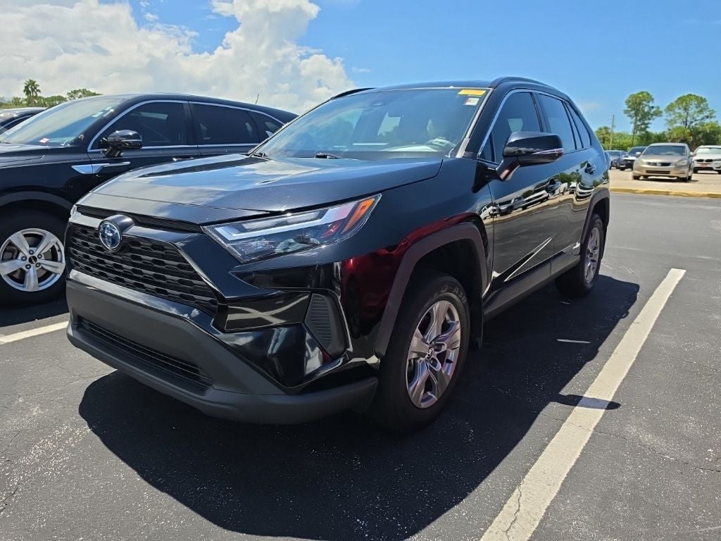 2024 Toyota RAV4 Hybrid XLE