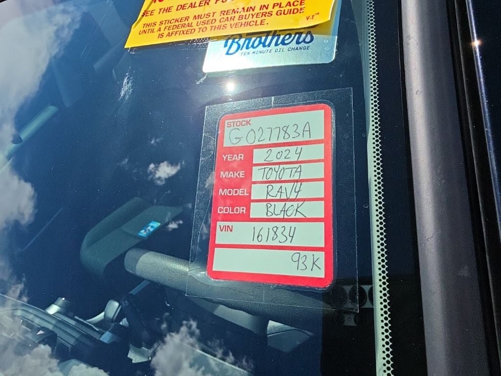2024 Toyota RAV4 Hybrid XLE
