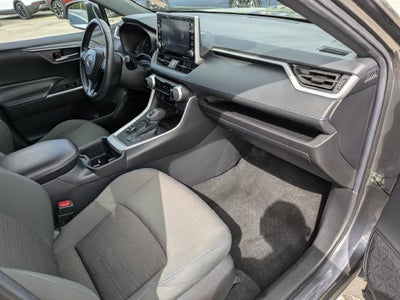 2022 Toyota RAV4 Hybrid SE