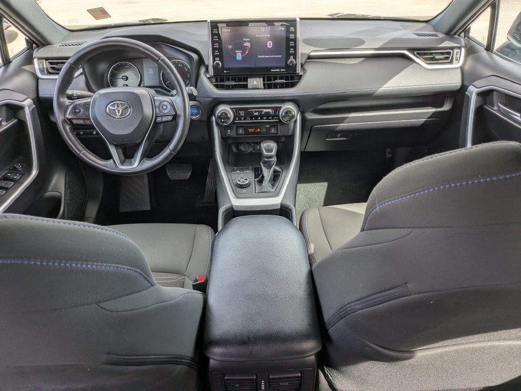 2022 Toyota RAV4 Hybrid SE