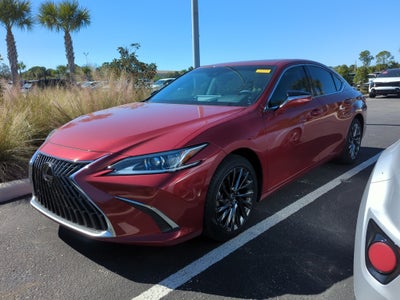 2024 Lexus ES 300h Luxury