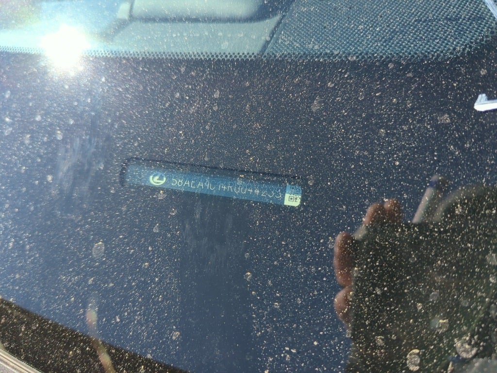 2024 Lexus ES 300h Luxury