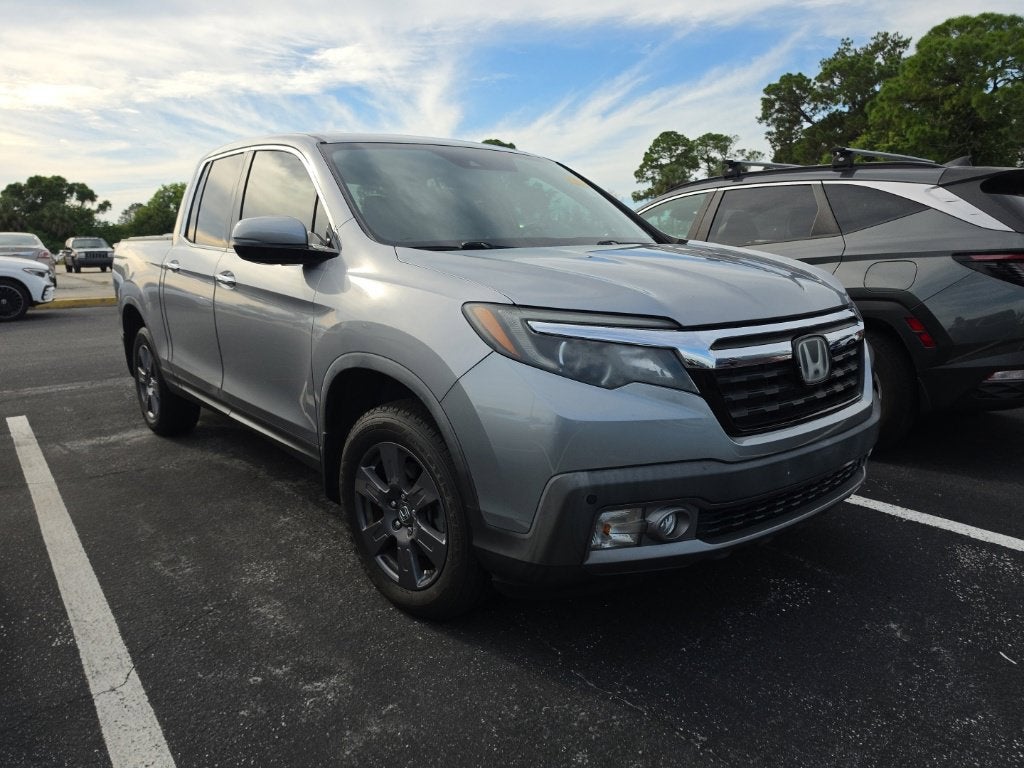 2020 Honda Ridgeline RTL-E AWD photo