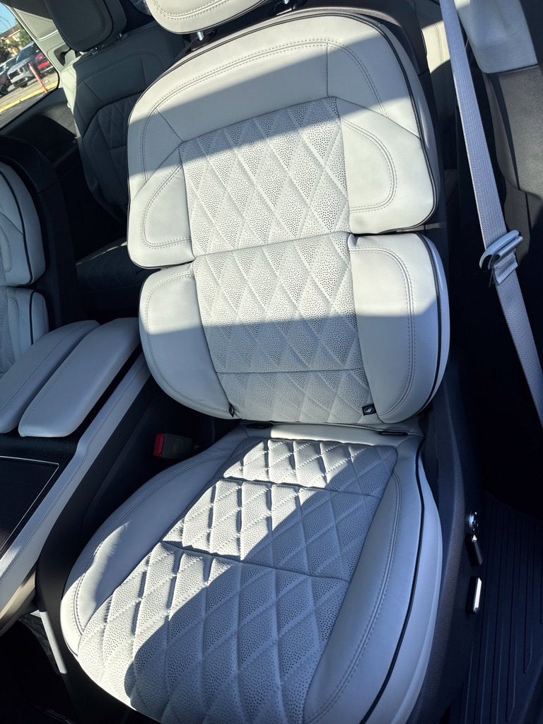 2026 Lincoln Navigator Black Label
