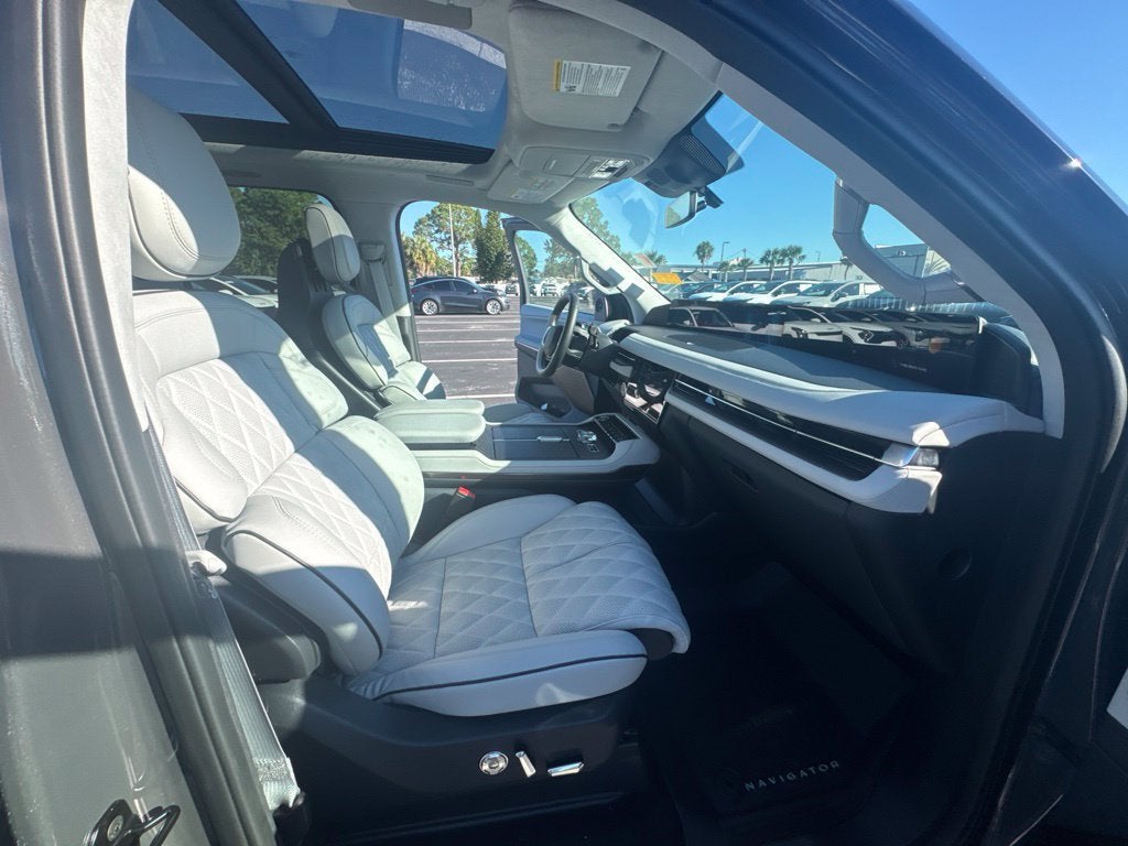 2026 Lincoln Navigator Black Label