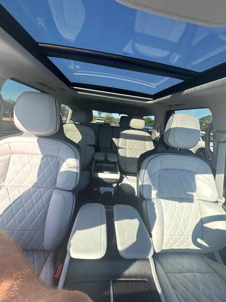 2026 Lincoln Navigator Black Label