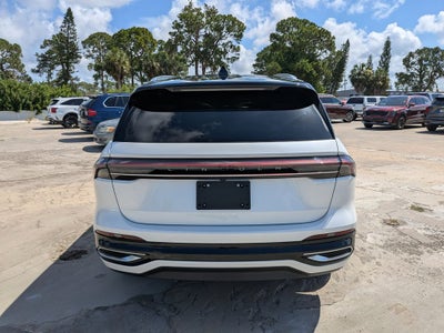 2025 Lincoln Nautilus Reserve