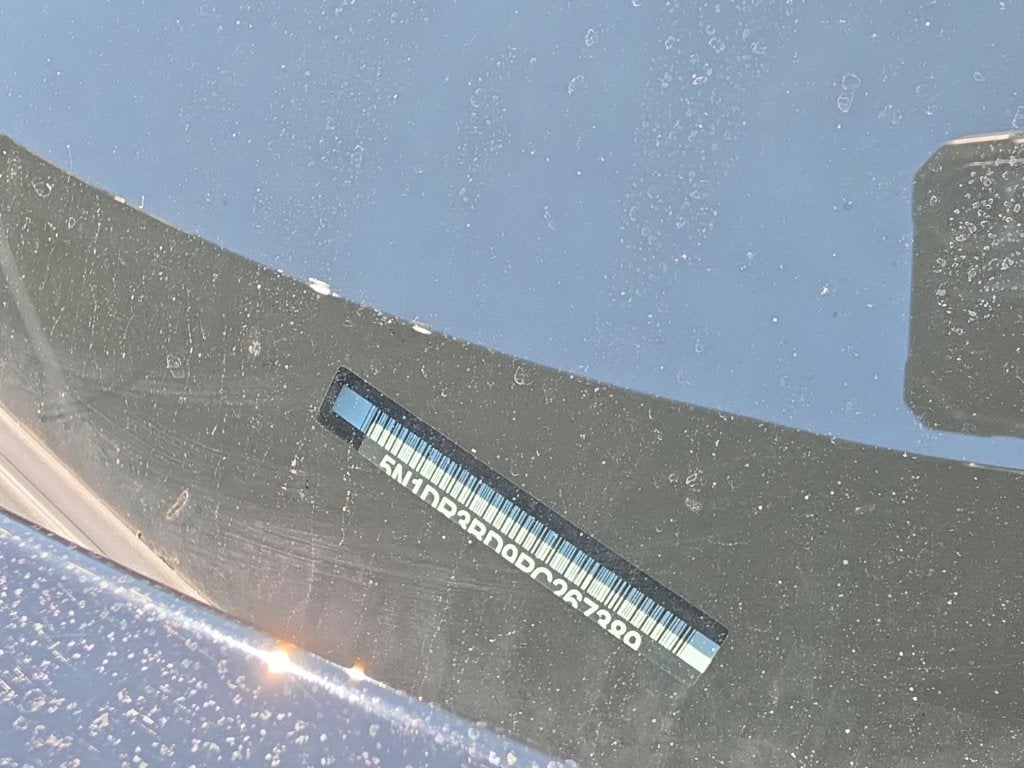 2023 Nissan Pathfinder SV