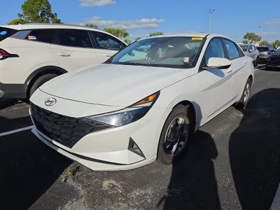 2021 Hyundai Elantra SE