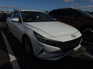 2021 Hyundai Elantra SE