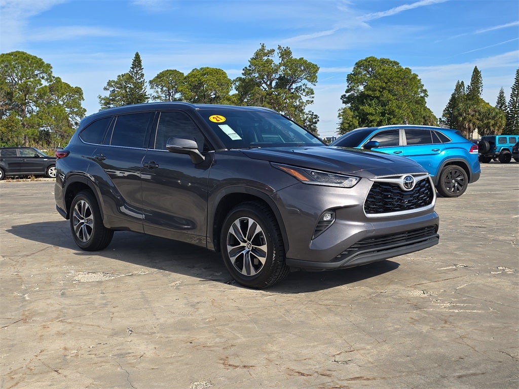 2021 Toyota Highlander XLE