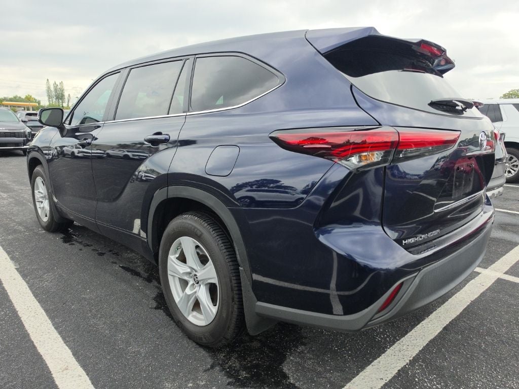 2024 Toyota Highlander LE
