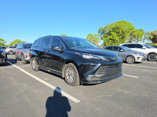 2026 Toyota Sienna XLE 8 Passenger